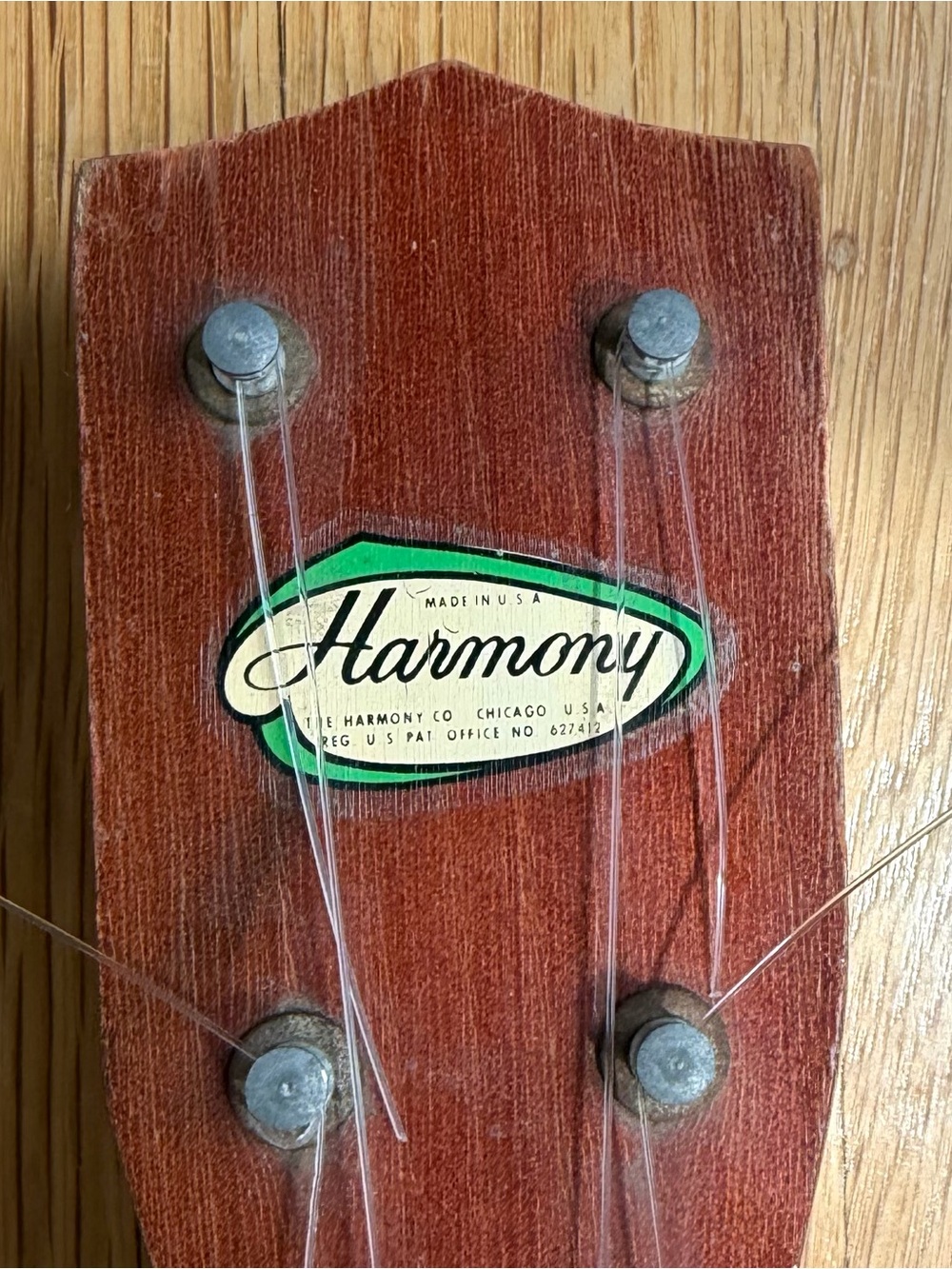 Vintage Harmony Ukelele - Picture 2 of 6